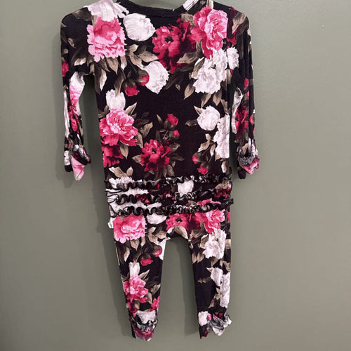 Black floral sleeper
