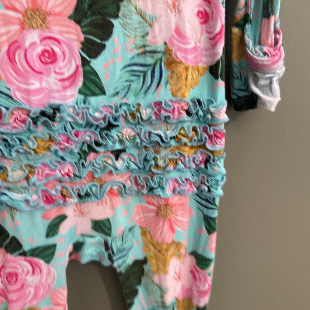 Gigi and Max floral sleeper