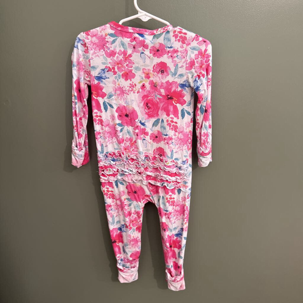 Pink floral sleeper