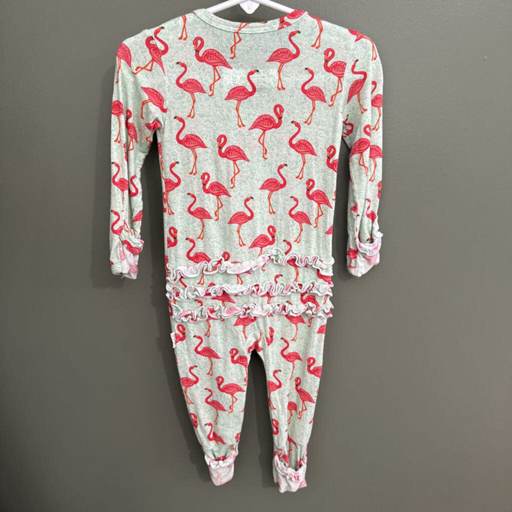 Green flamingo sleeper