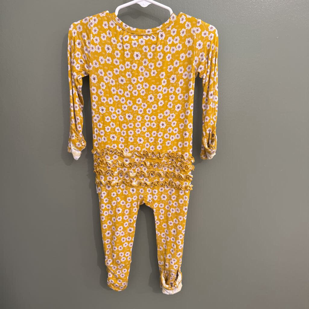 Yellow flower sleeper