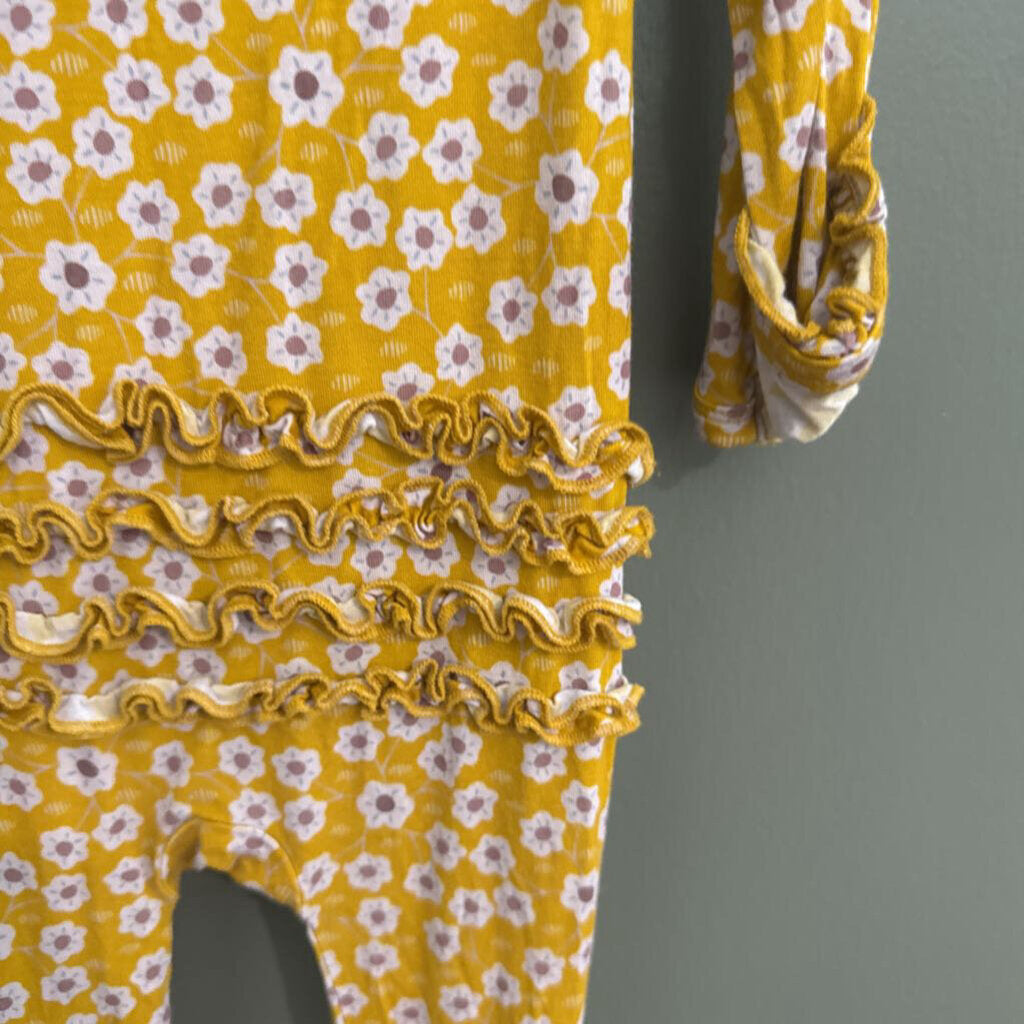 Yellow flower sleeper