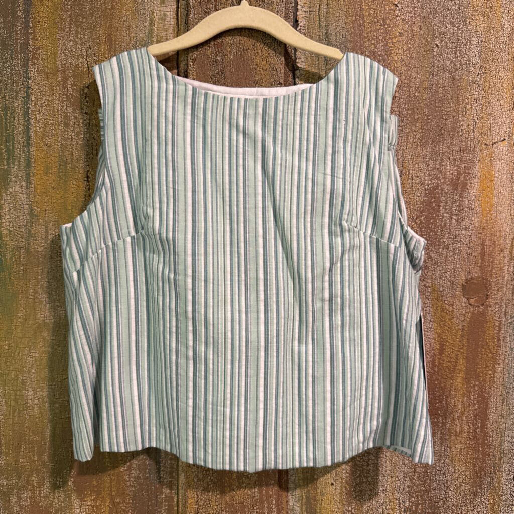 green stripe short set