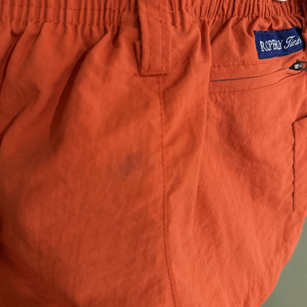 orange shorts