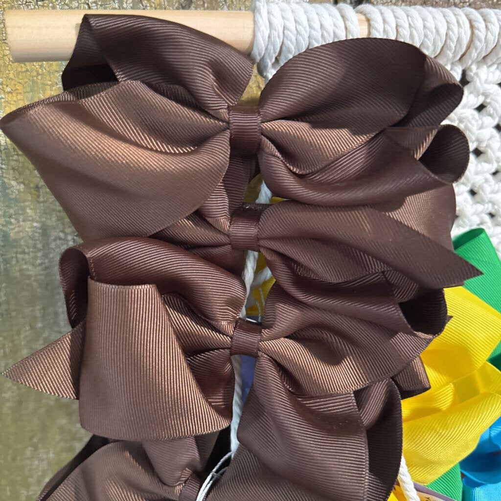 Brown Bow