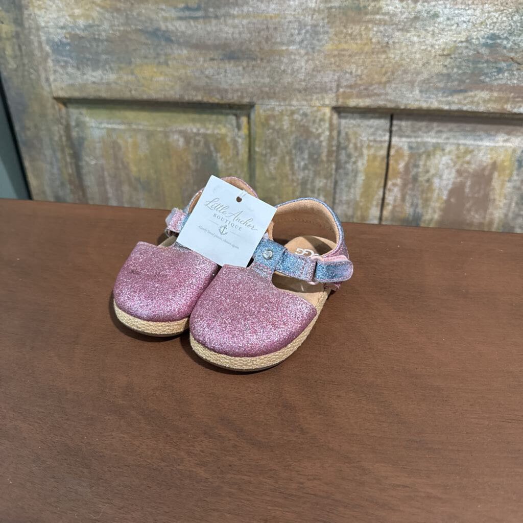 Rainbow Glitter Ugg 4c