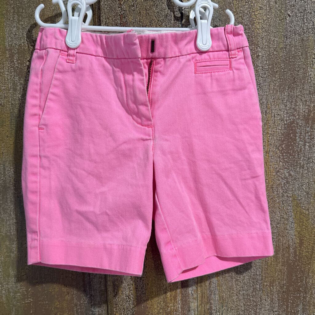 pink shorts