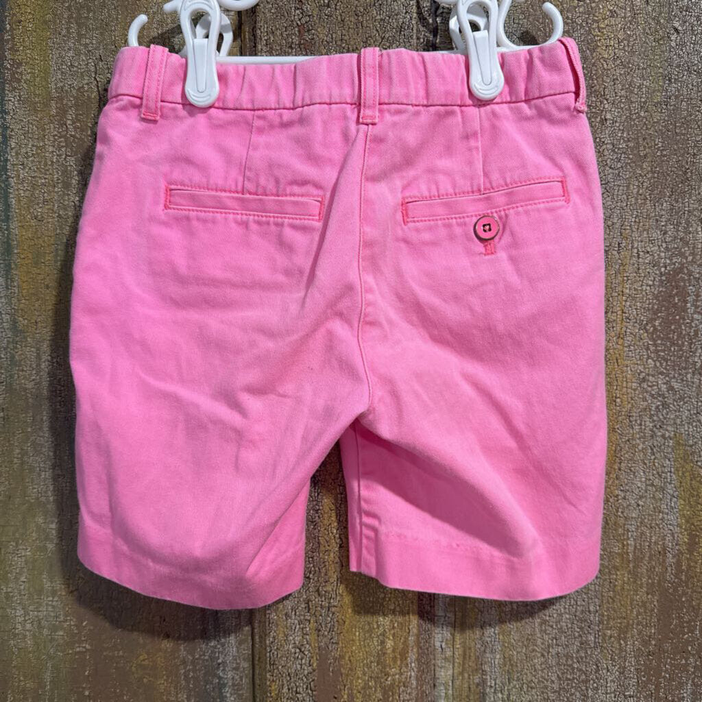 pink shorts