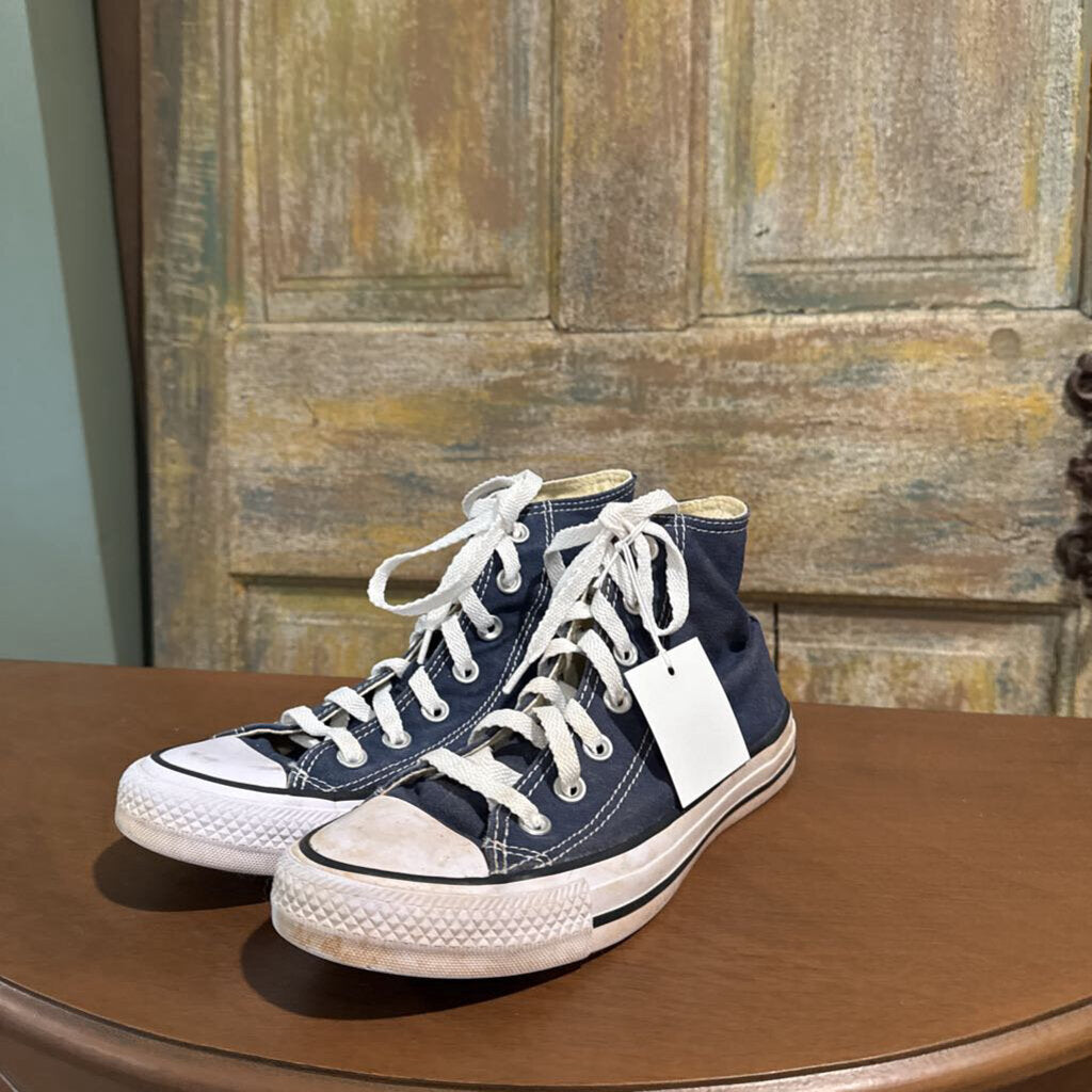 Converse size 6 navy