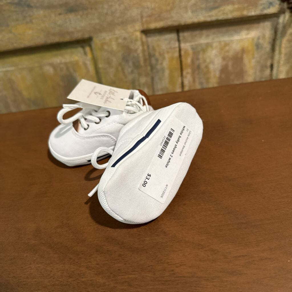white baby shoes