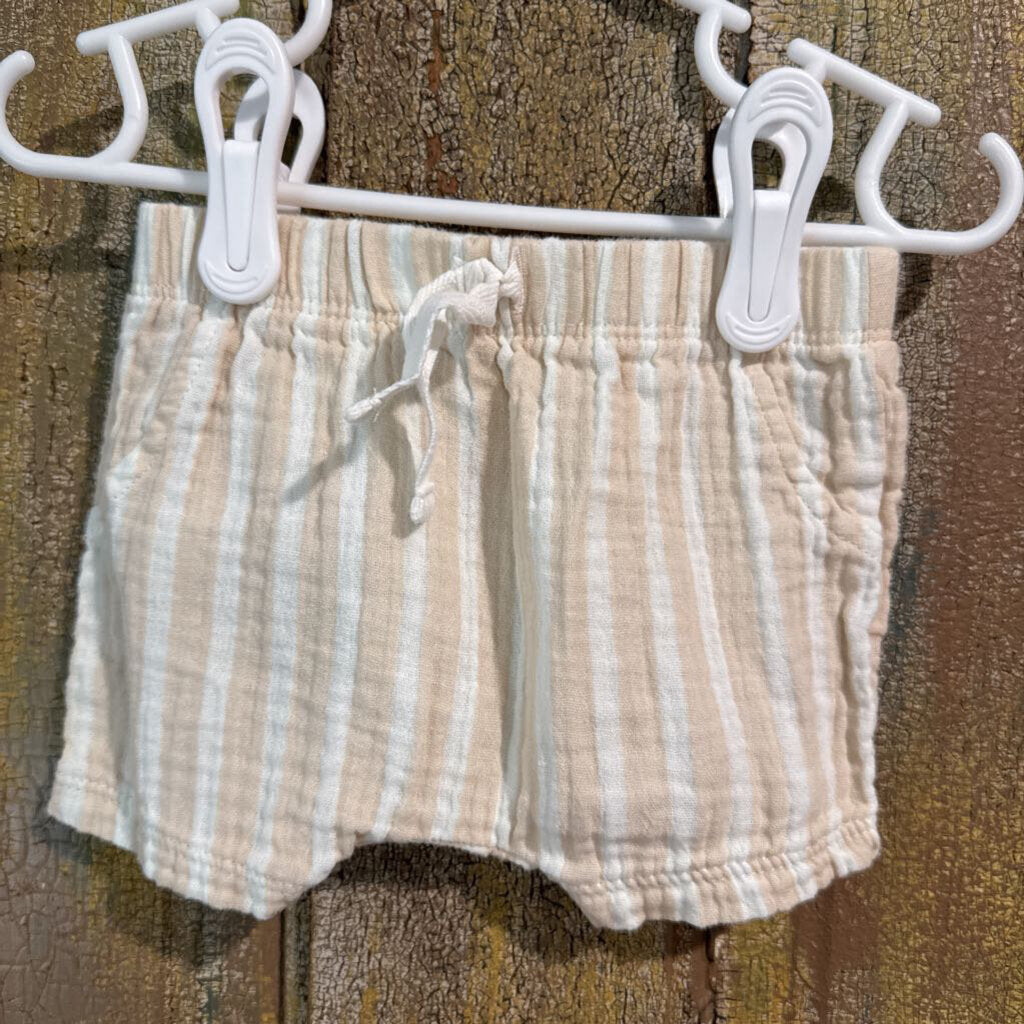 Tan shirt + short set