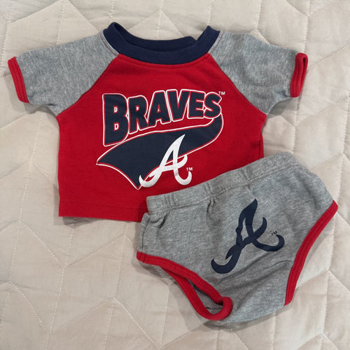 Braves shirt + bloomers