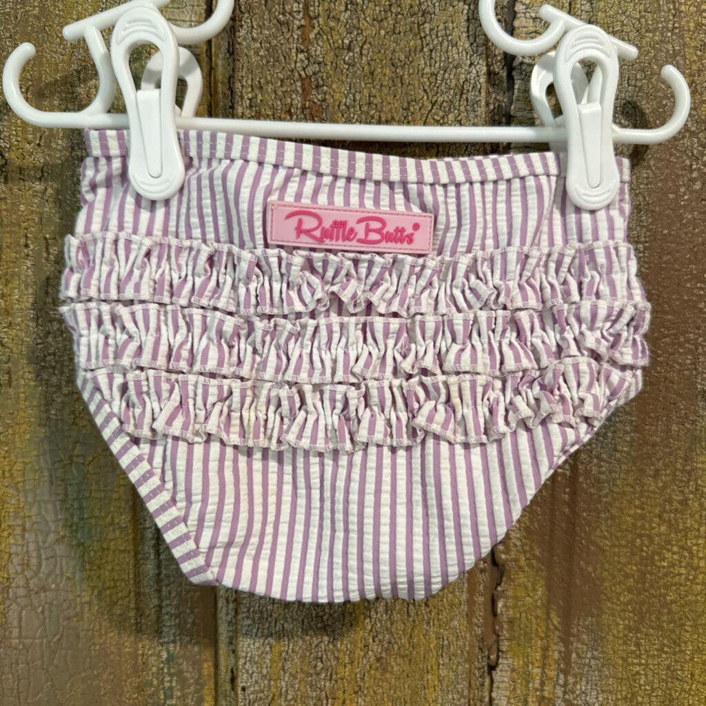 Ruffle Butts